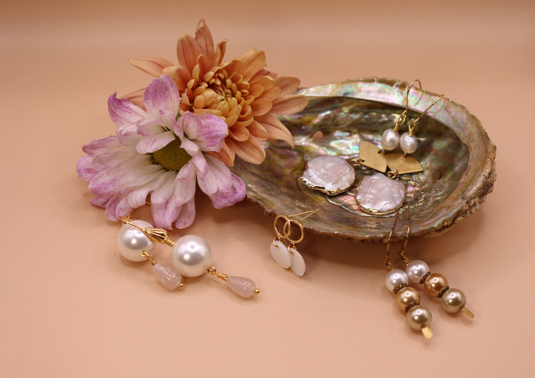 The Sinta Collection