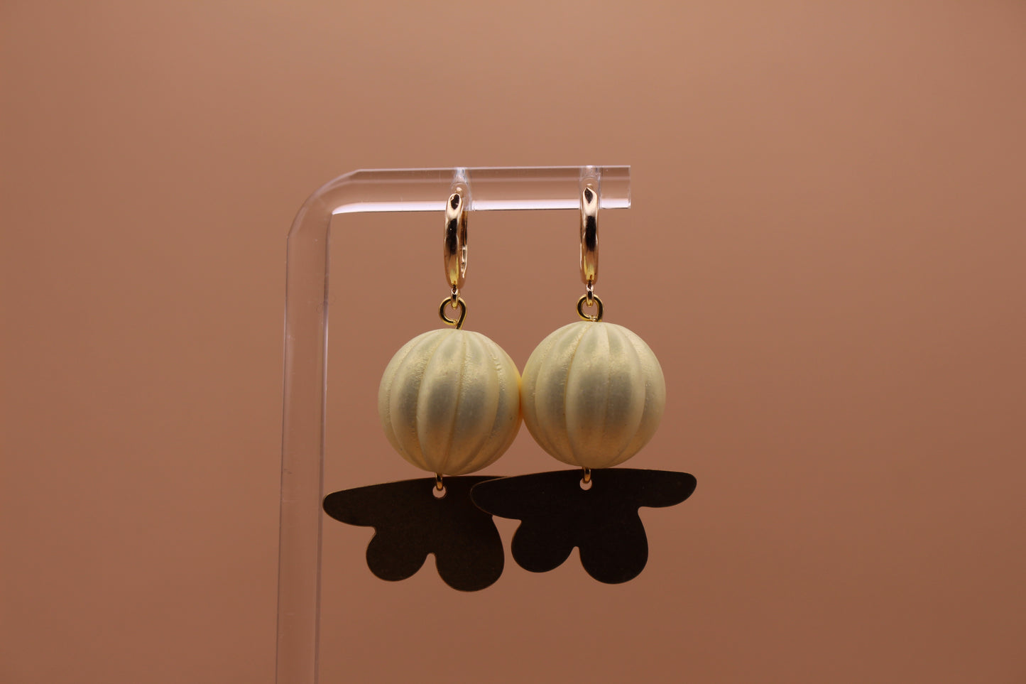 Cream Scalloped Brass Charm