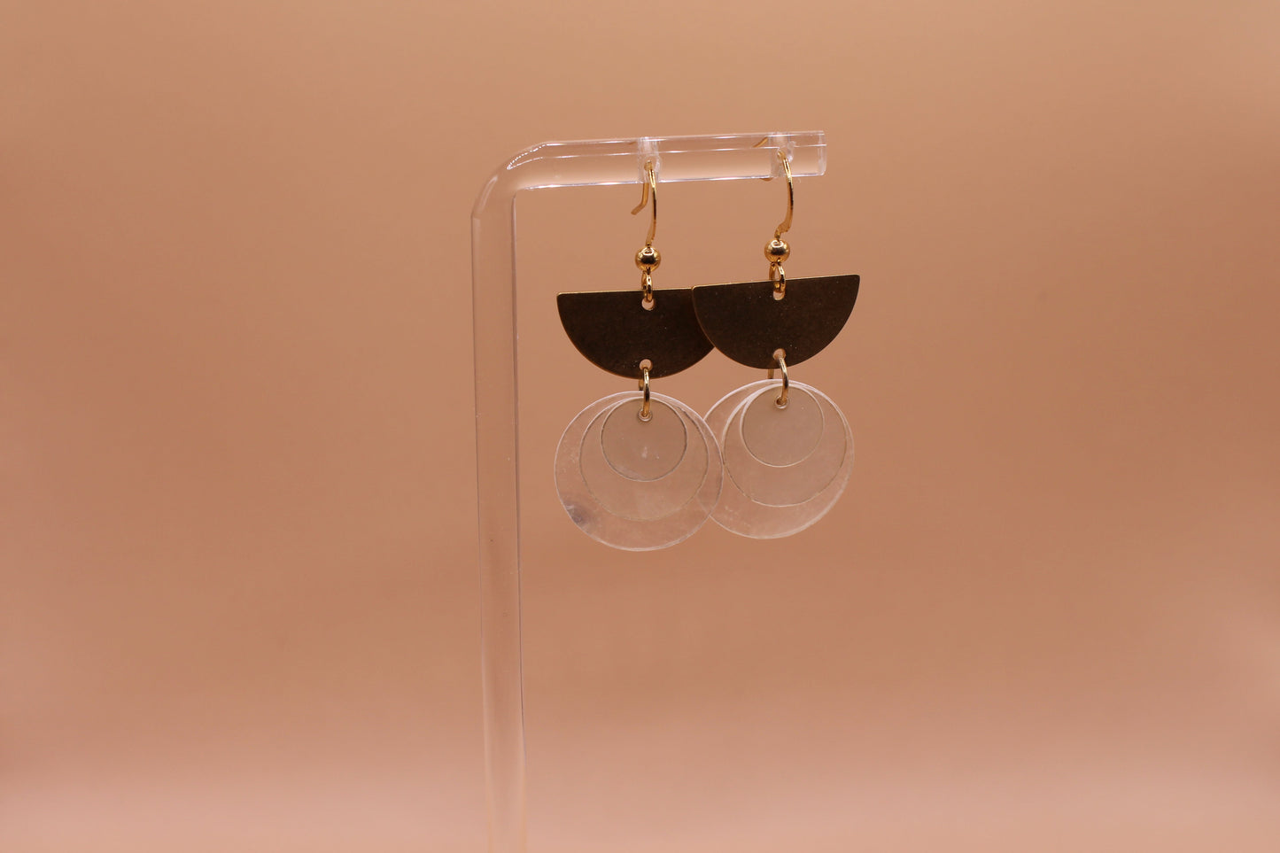 Semicircle Brass Capiz Stack