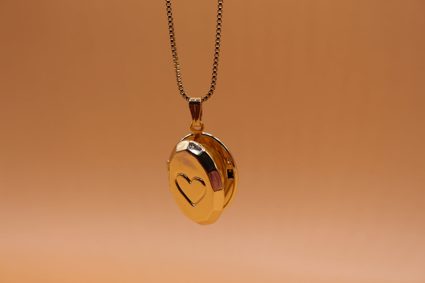 Puso Necklaces